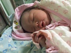 ��ϲ½����ϲ��һŮ